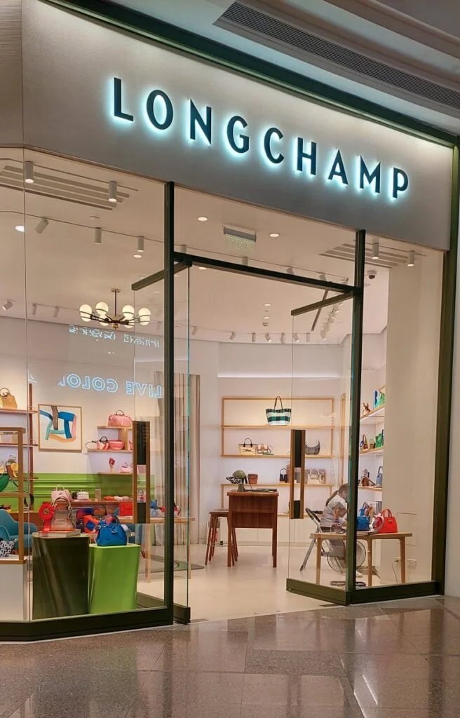 Longchamp Store Project
